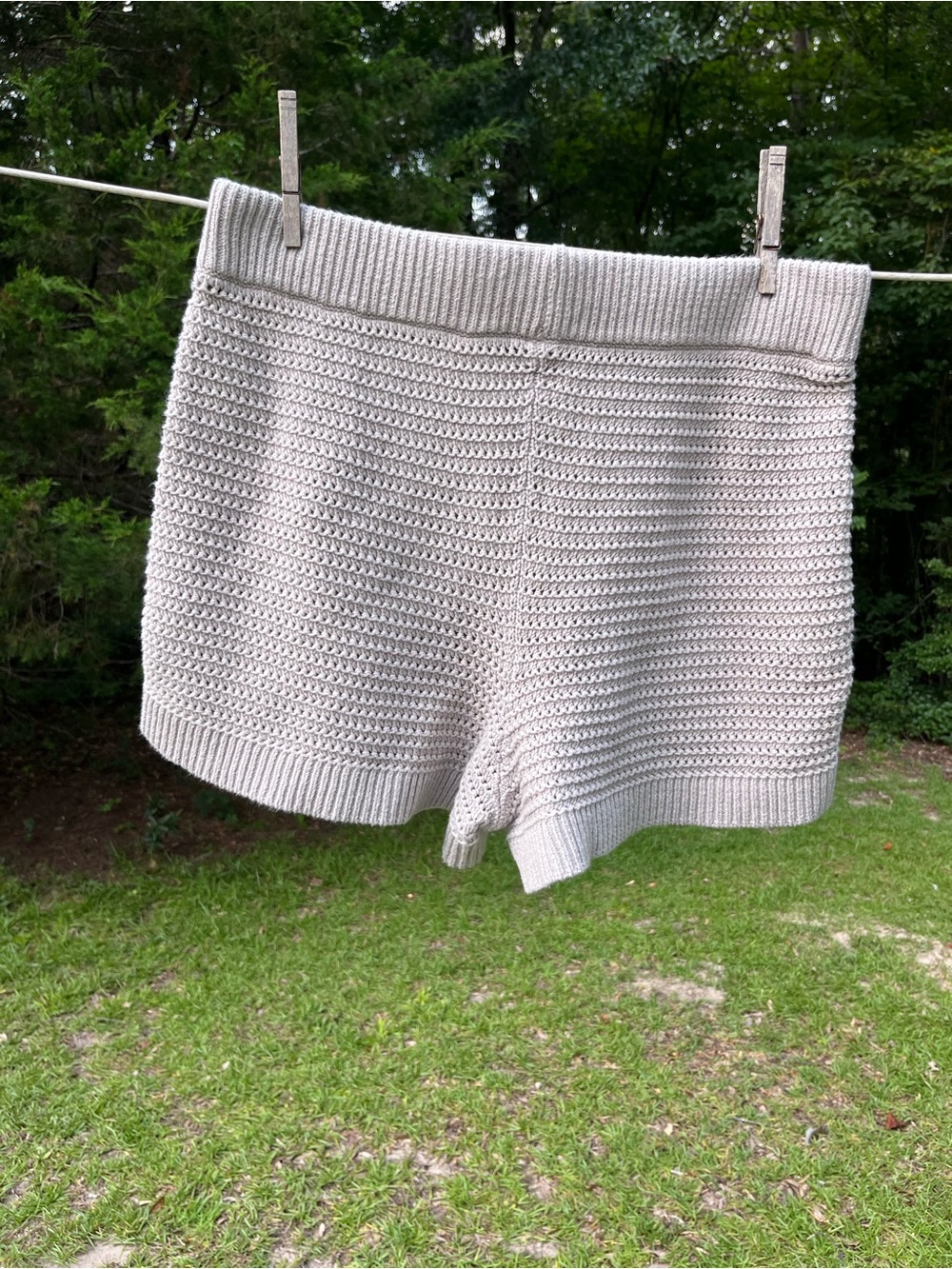 Lou & Grey Textured Knit Shorts - Cream - Picture 4 of 4